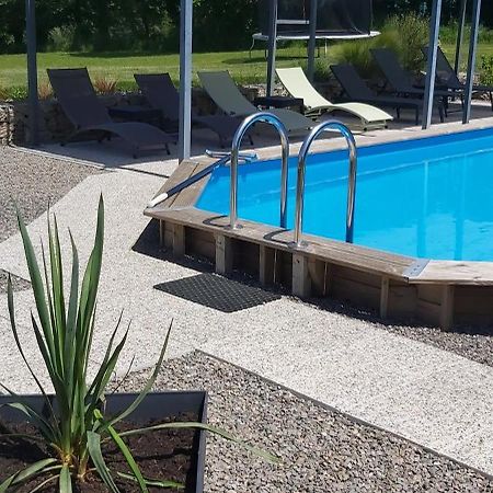 Beautiful 2 Bed Cottage With Swimming Pool Pagéas Kültér fotó
