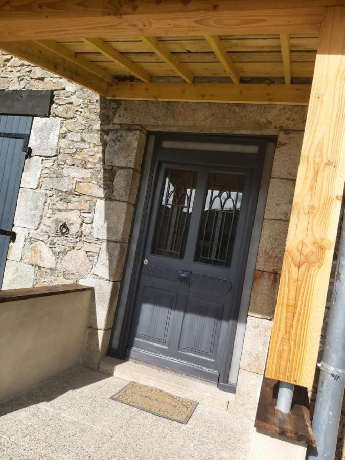 Beautiful 2 Bed Cottage With Swimming Pool Pagéas Kültér fotó