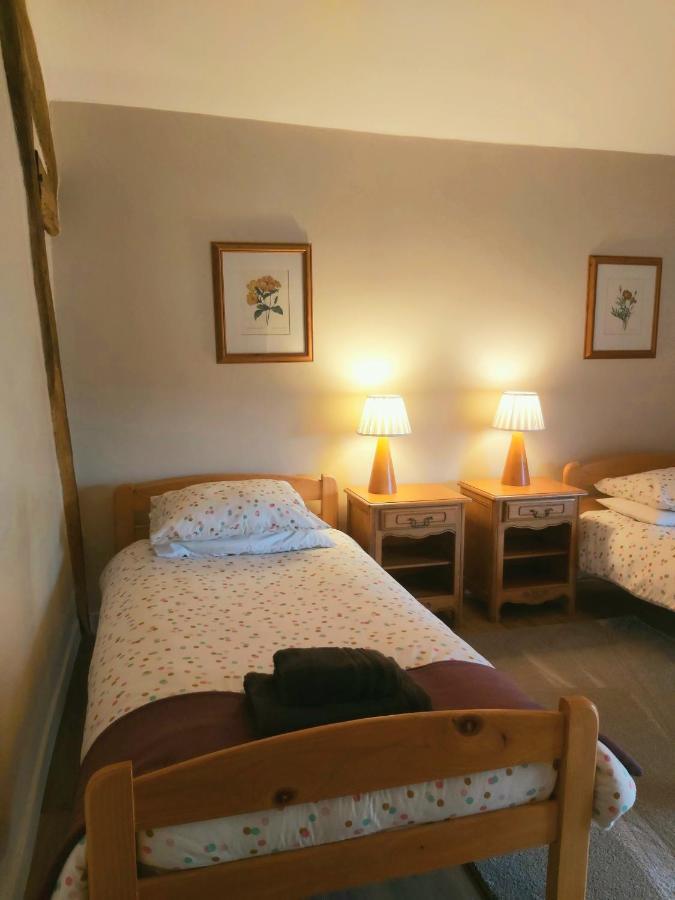 Beautiful 2 Bed Cottage With Swimming Pool Pagéas Kültér fotó